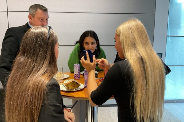 Marc Duschenes, CEO Junior Trader and pupils enjoying a networking event at Jeffries IB